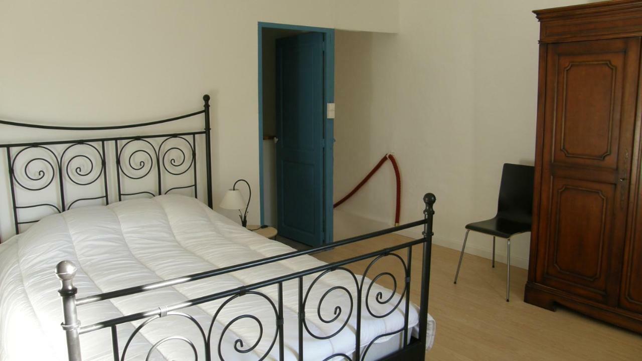 Gite Du Gardien Saint-Martin-de-Crau Zewnętrze zdjęcie