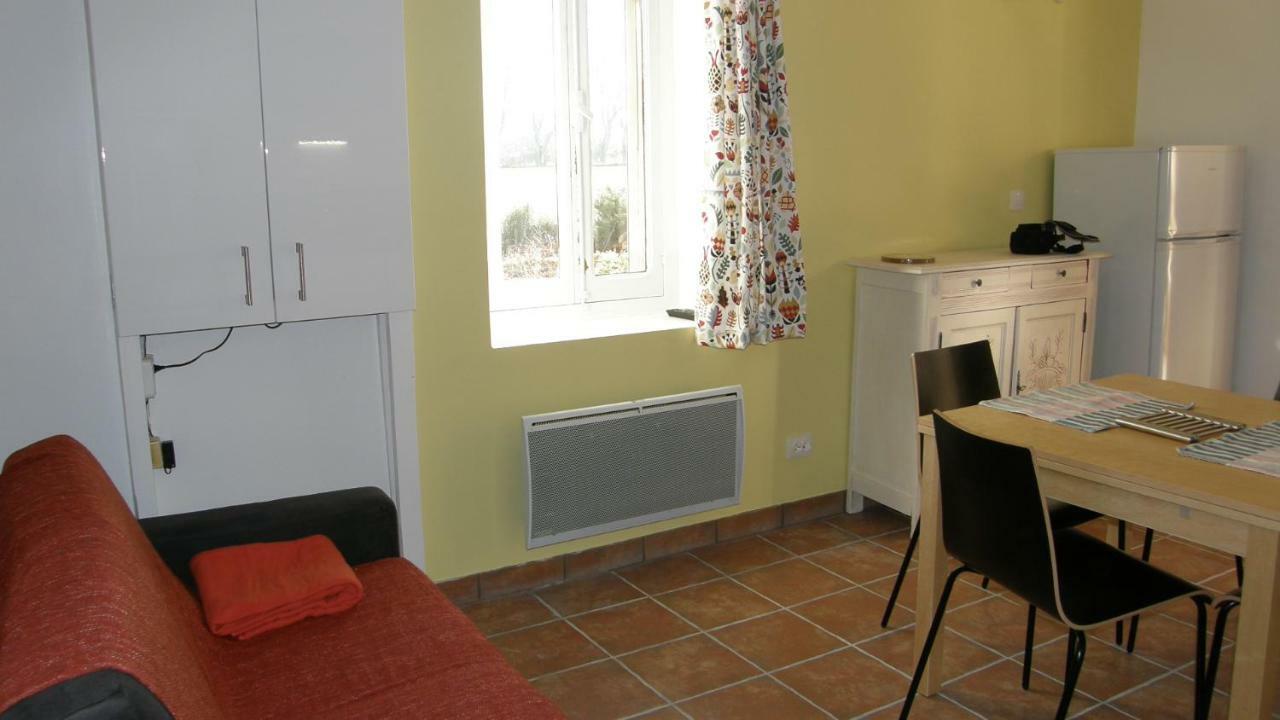 Gite Du Gardien Saint-Martin-de-Crau Zewnętrze zdjęcie